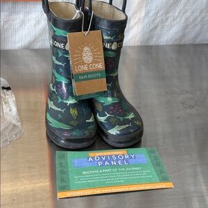 Lone Cone | Kids Undersea Rain Boots | size 9 unisex